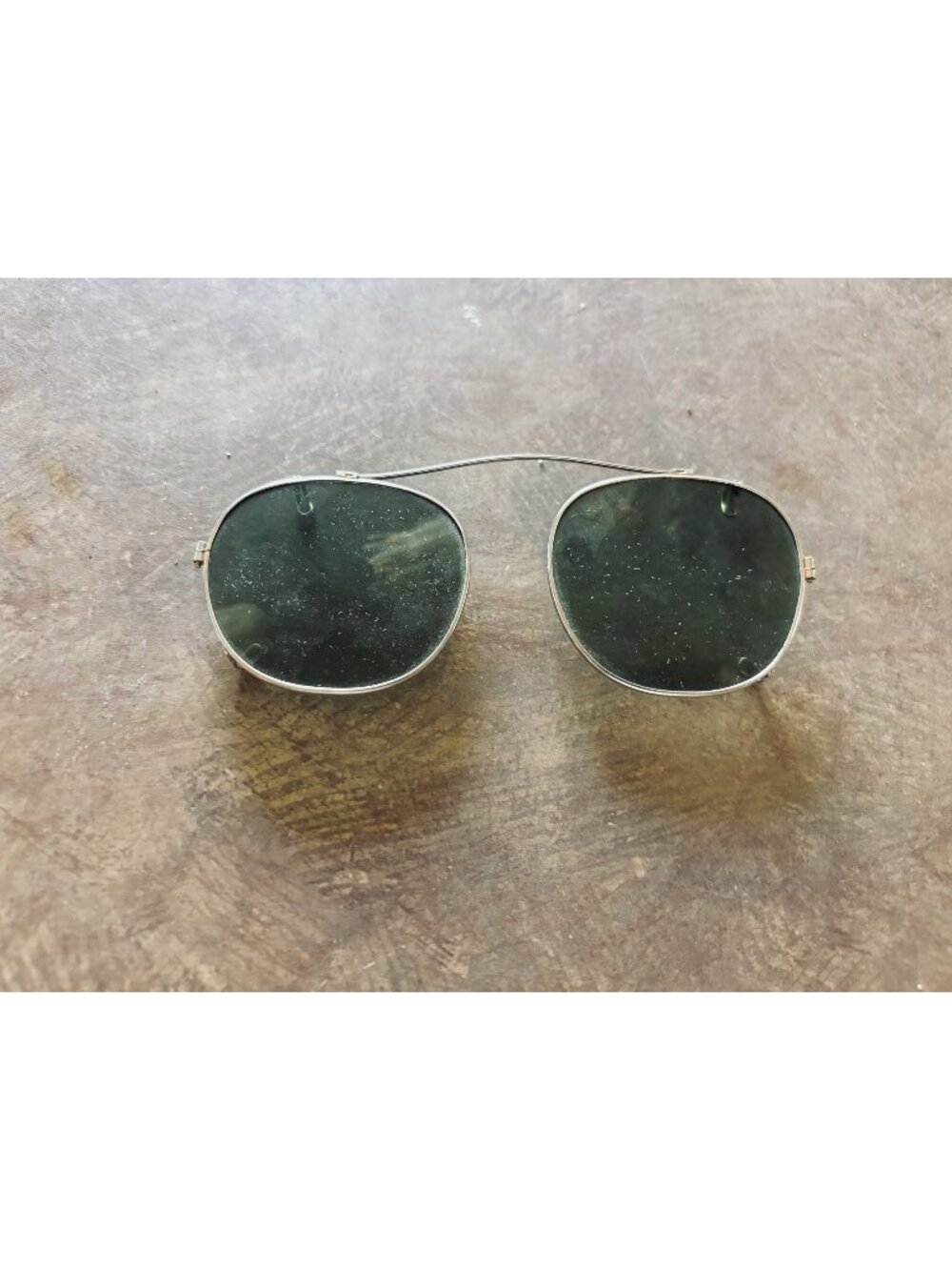 Vintage Clip-On Sunglasses With Black Lenses In Doctors Branded Leather Case